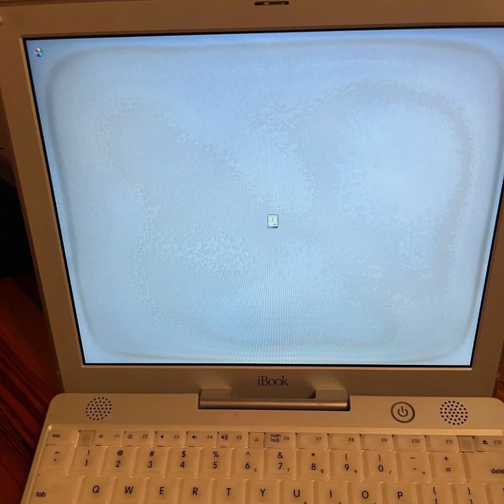 Apple iBook M6497 G3 MAC OS X 500/128/10G w/Box Working Vtg